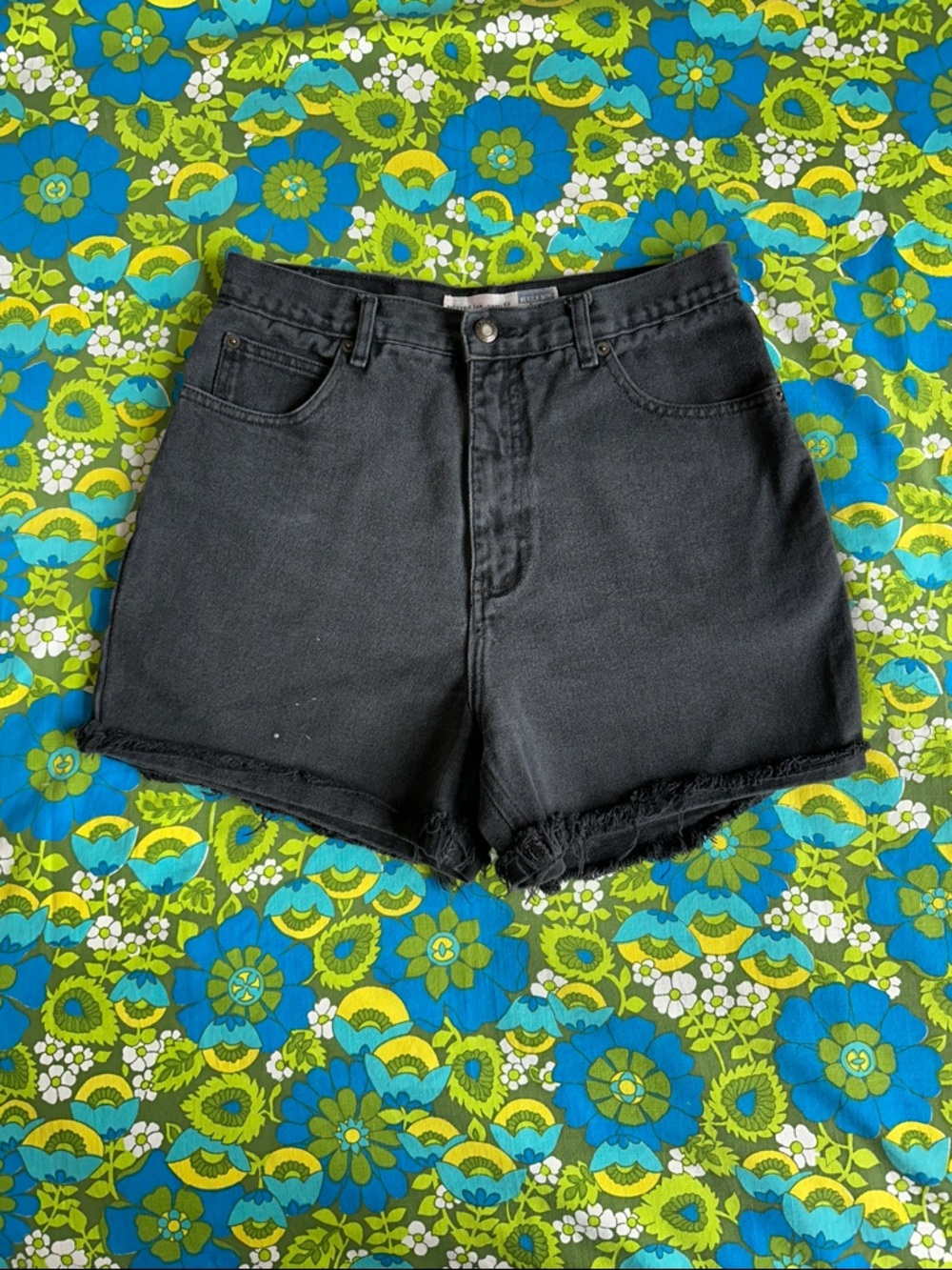 VTG Frayed Bugle Boy Cutoffs Denim Cutoff Shorts Womens 12 black jeans
